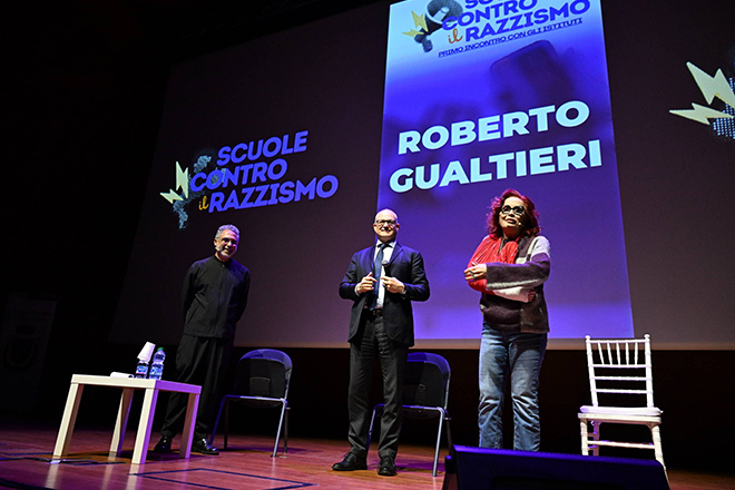 3_scuole_contro_il_razzismo_d0.jpg